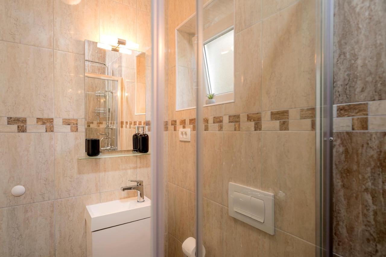 Kumquat Apartment - Zf Hvar Χβαρ Εξωτερικό φωτογραφία